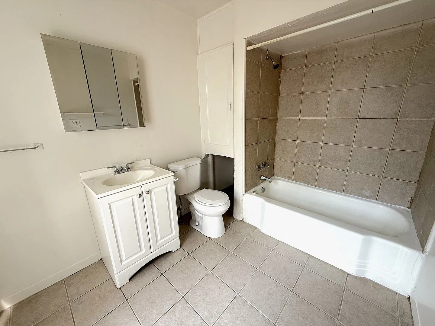 Bloomfield - Apartments For Rent In Pittsburgh — Photo 4