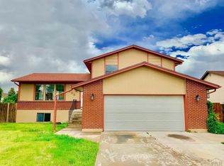 108 Starlite Dr, Pueblo, CO 81005