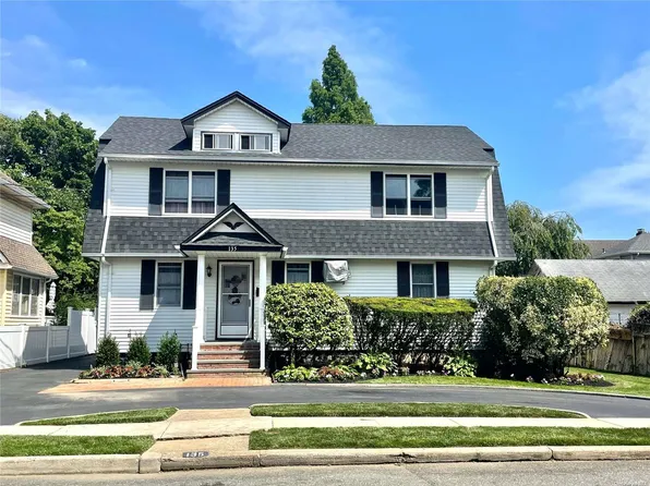 135 Sherman Avenue, Rockville Centre, NY 11570