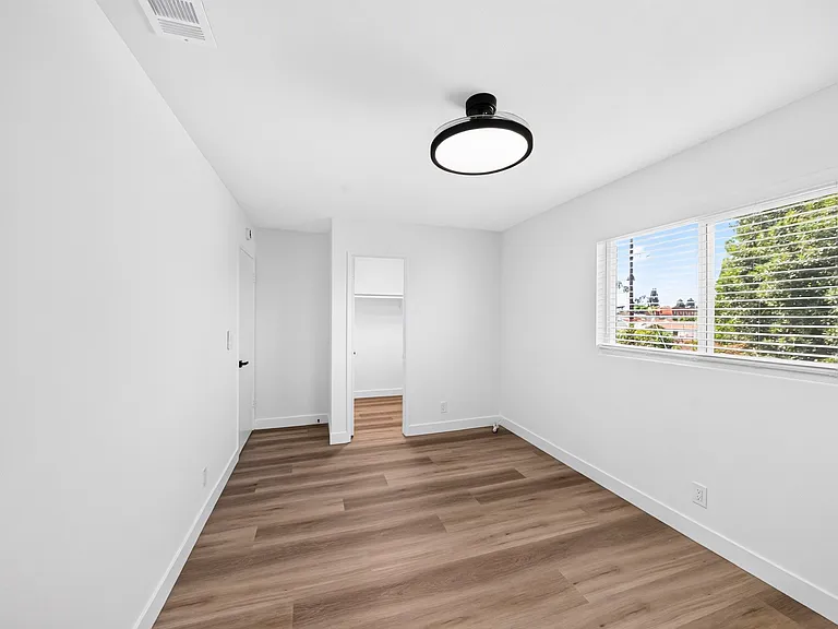 6651 Western Ave #4 — Photo 8