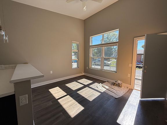 5th image of 1219 1st Ave S #1