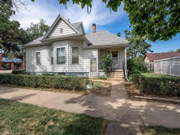 1117 S Santa Fe Ave, Salina, KS 67401