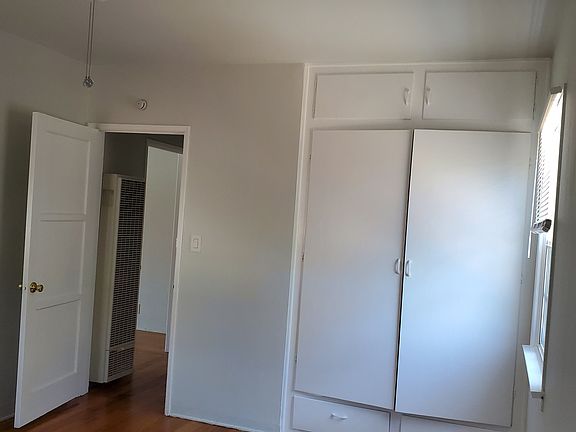 3rd image of 1413 1/2 N Altadena Dr #1413-1/2