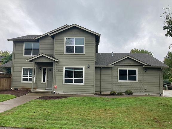 2nd image of 10309 NE 52nd Ct
