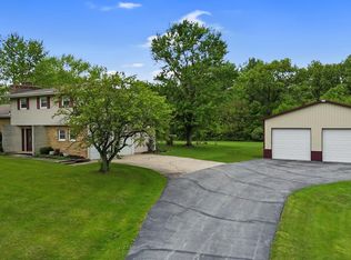 10450 Hanley St, Crown Point, IN 46307