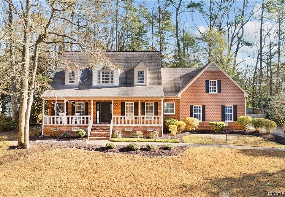 1st image of 305 Piney Creek Dr