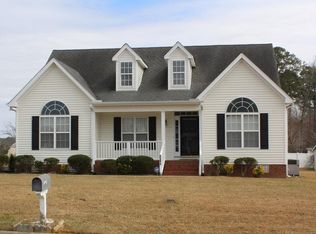 2505 Bentley Dr, Winterville, NC 28590
