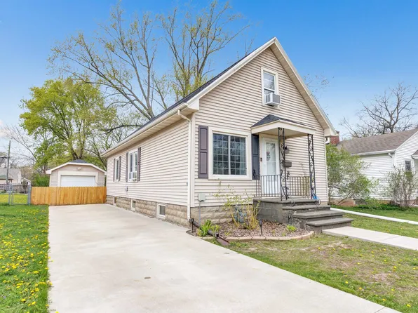 1104 13th Ave, Green Bay, WI 54304