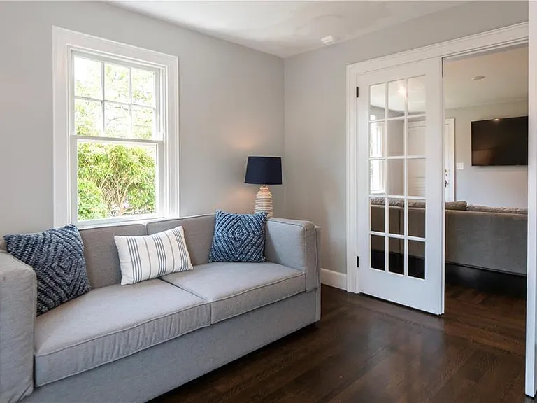 118 Ruggles Ave #101 — Photo 9