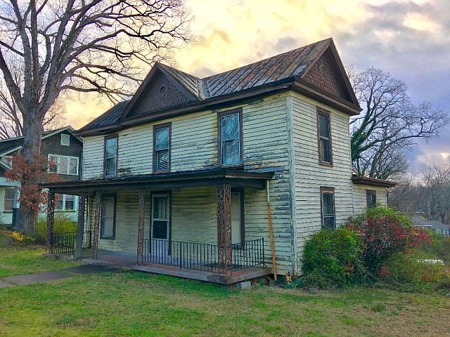 1st image of 508 E Church St