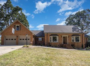 1751 Arden Dr, Lincolnton, NC 28092