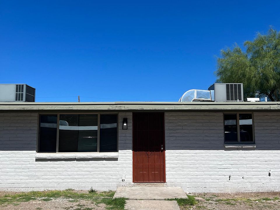 1st image of 2647 N Estrella Ave #2