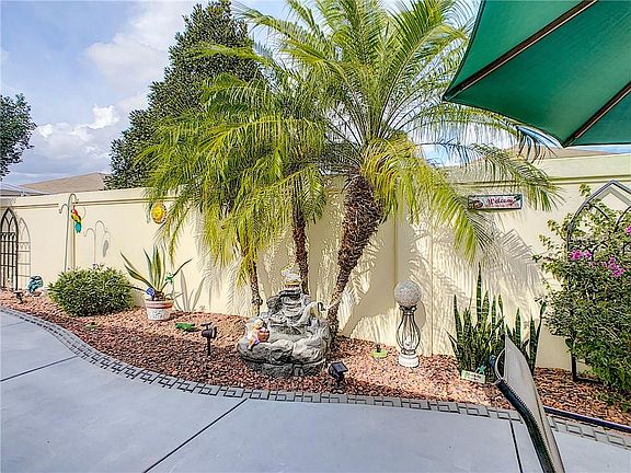 3rd image of 1645 Van Buren Way