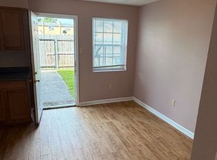 2458 Mexico St, New Orleans, LA 70122