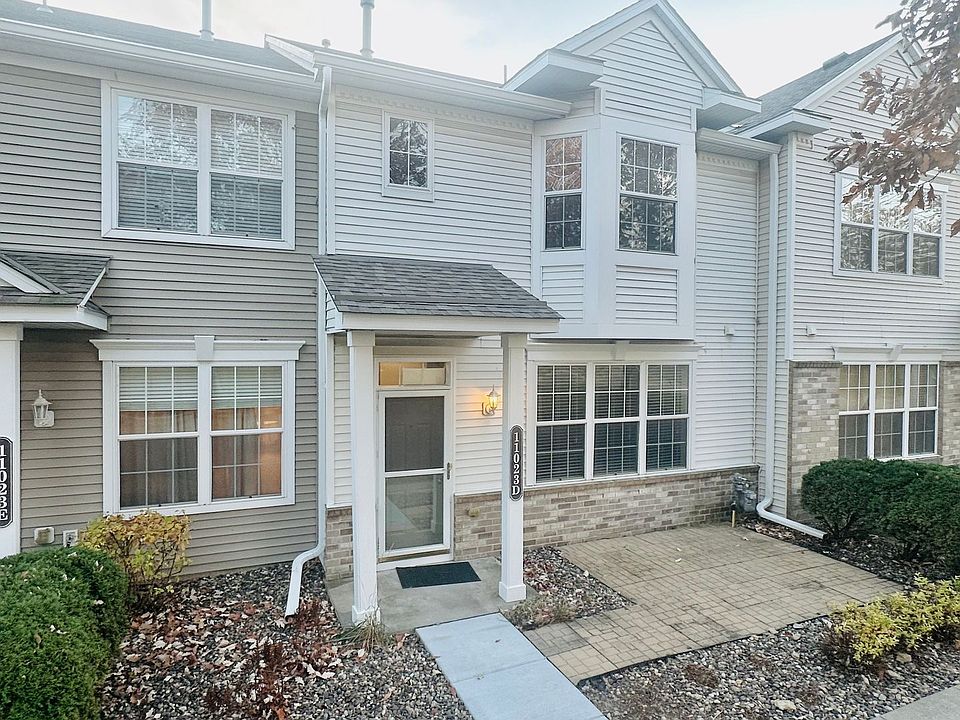 1st image of 11023 Oak Grove Cir Unit D