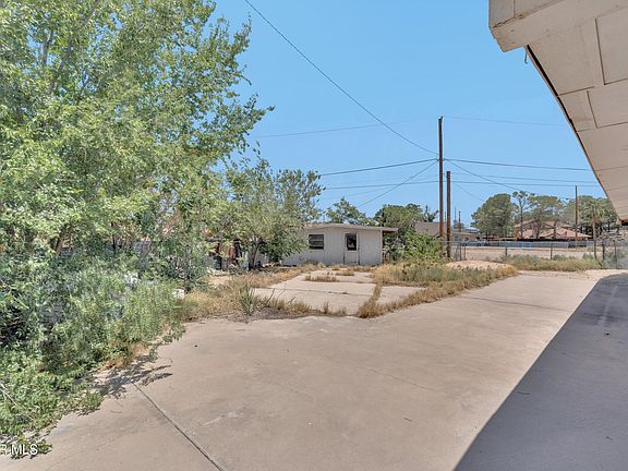 5th image of 10156 Corinth Ct