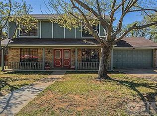 22 Indian Trl, Hickory Creek, TX 75065