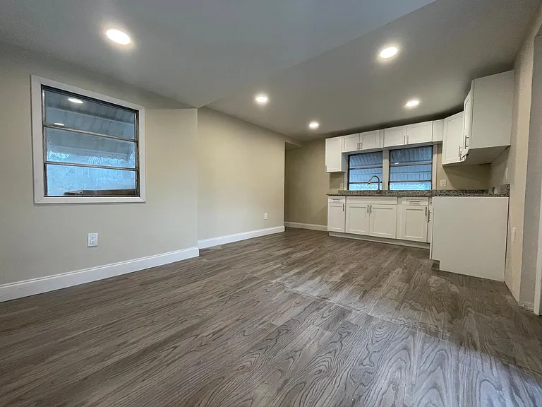 10292 Sandalfoot Blvd — Photo 7