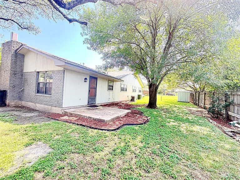 1212 Leander Rd #A — Photo 5