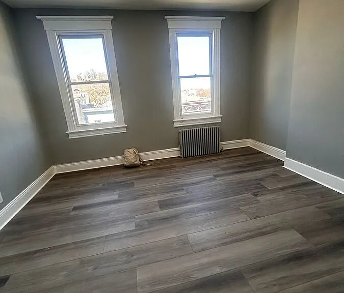 188 Ashburton Ave — Photo 2
