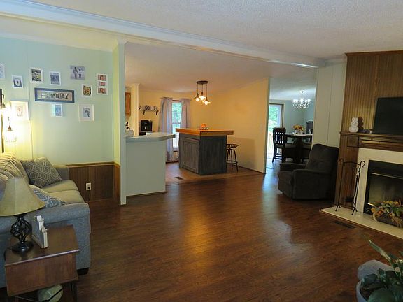 4th image of 3272F Big Pete Rd