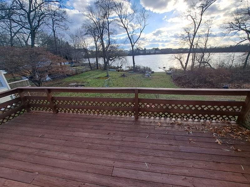 61 Glenmore St, Springfield, MA 01129 Zillow