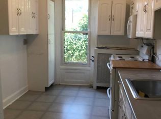 128 Lakeview Ave, Valhalla, NY 10595