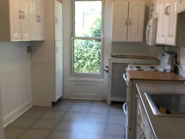 (undisclosed Address), Valhalla, NY 10595