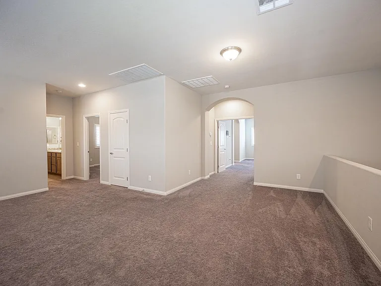6198 Hays Cove Ct — Photo 32