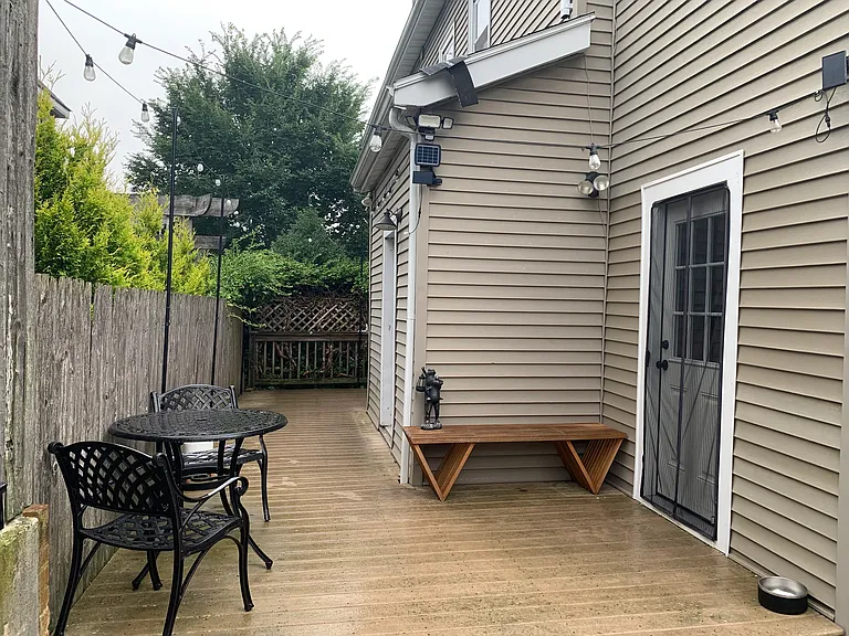 102 Fletcher St — Photo 8