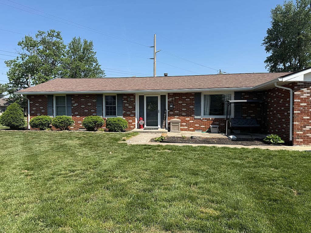 1570 Lady Marian Dr - Property Image