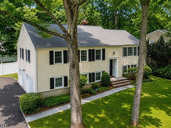 2nd image of 69 Jones Dr