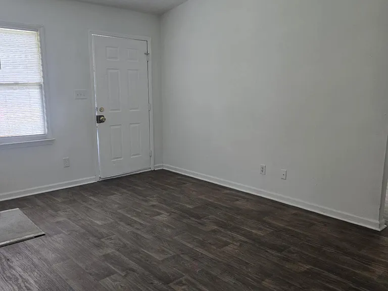 113 Toby Cir #A — Photo 7