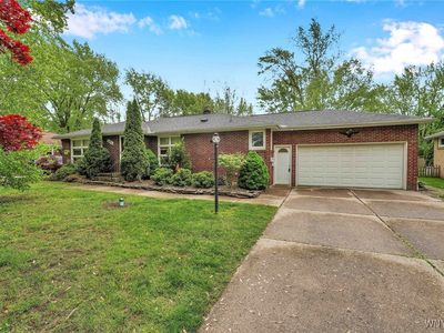 207 Siegfried Dr, Williamsville, NY, 14221