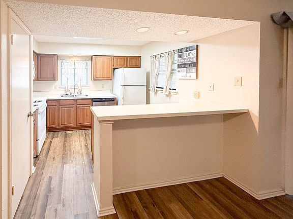 4th image of 15221 Berry Trl APT 106