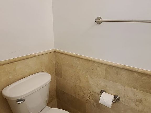 4th image of 1565 Foothills Village Dr
