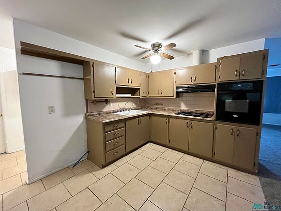 5th image of 1017 W Iron Ave