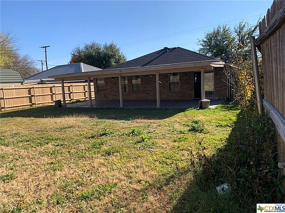 2nd image of 2304 Saulsbury Dr