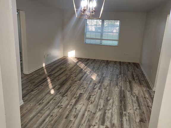 2nd image of 458 N Lake Shore Dr