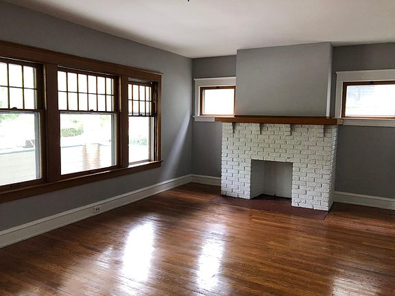 3rd image of 1232 Marlowe Ave