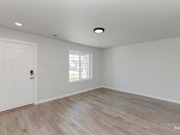 3rd image of 9176 W White Jasmine Ct