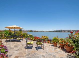 858 Corriente Point Dr, Redwood City, CA 94065