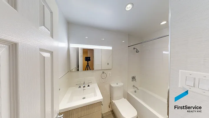 Rented by FirstService Realty (legacy) | media 20