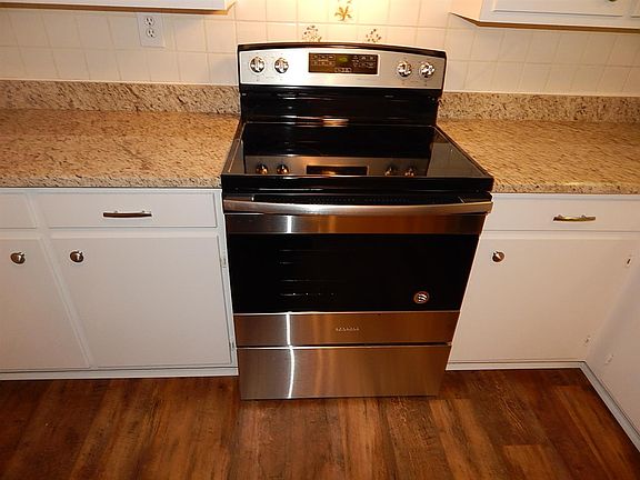 5th image of 2246 Hanser Dr
