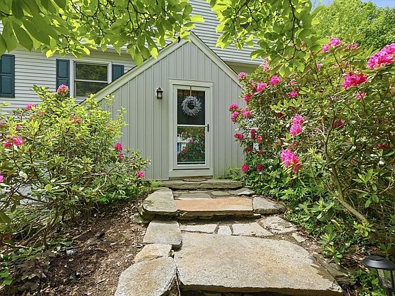 4th image of 189 Pondview Dr