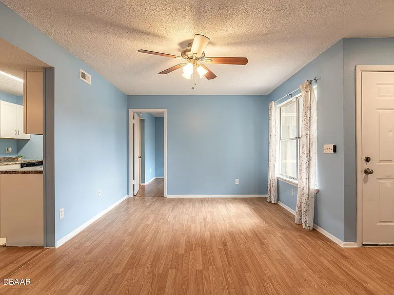 1600 Big Tree Rd #B7 — Photo 7