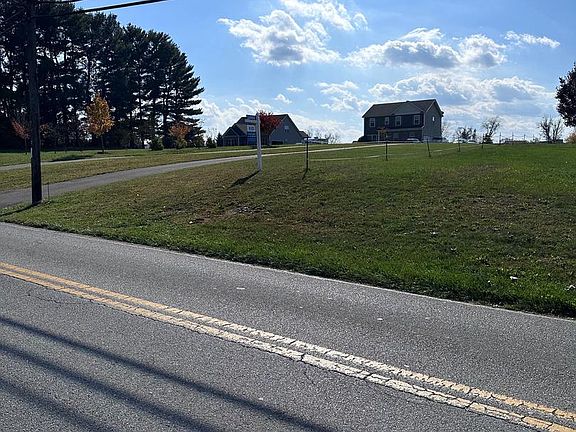 5th image of 701 Beaver Creek Rd