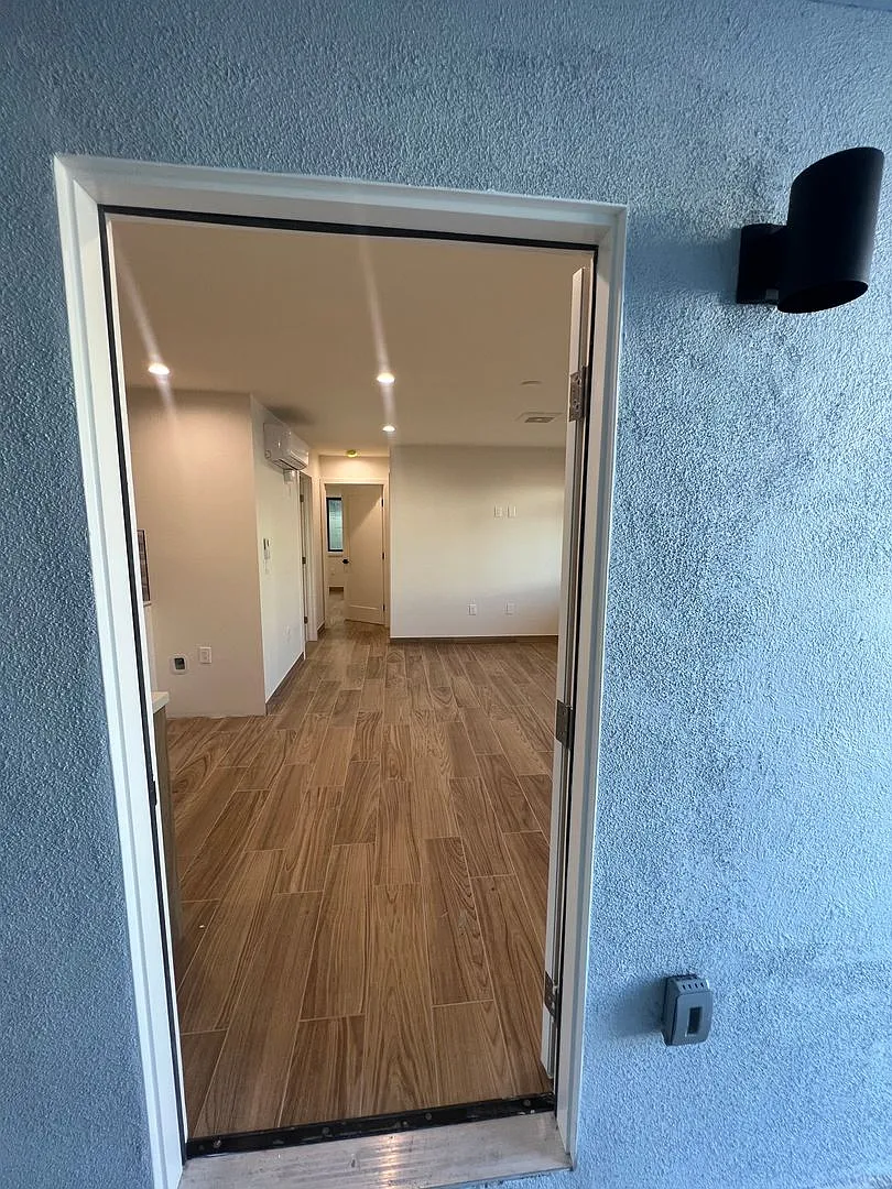 1521 Arlington Ave Llc — Photo 3