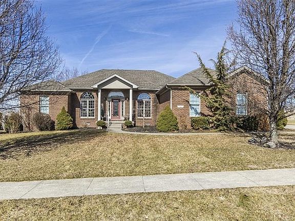 2nd image of 118 General Nelson Dr