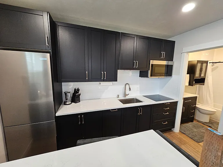 224 W Main St — Photo 8